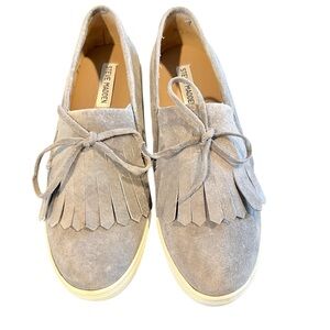 Steve Madden Light Gray Suede Kiltie Slip On Shoes Women’s Size 8